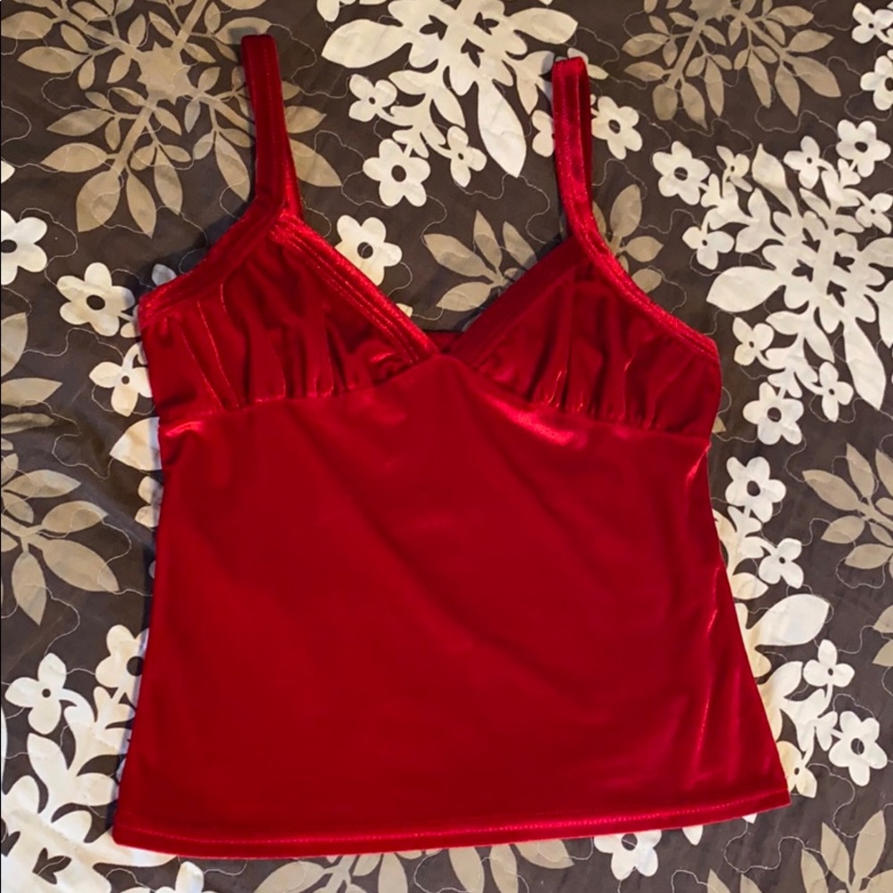 4 Tops Bundle - image 1